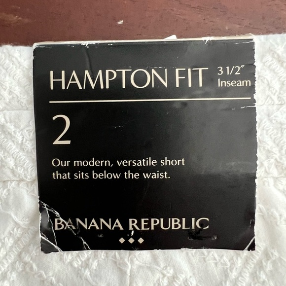 Banana Republic Hampton Fit Shorts | white | 2 - Picture 4 of 12